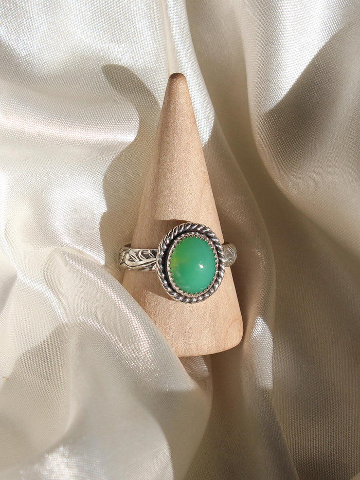 handmade sterling silver chrysoprase stone ring size 9.5